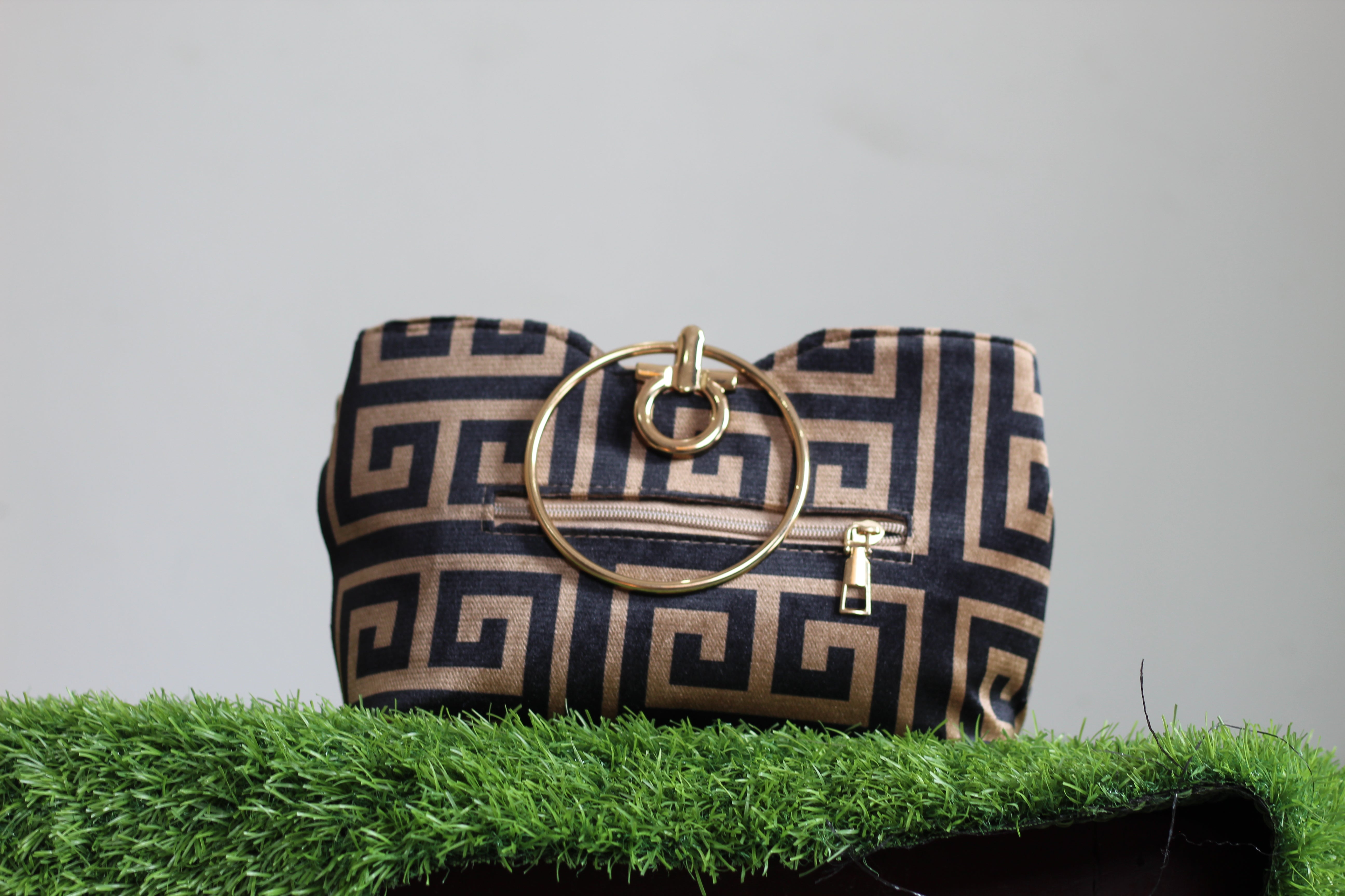 Steel  Ring Women's Handbag